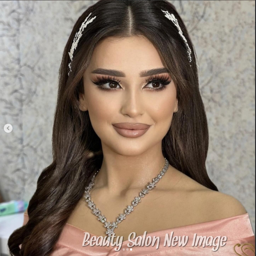 Nuse — makeup dhe flokë